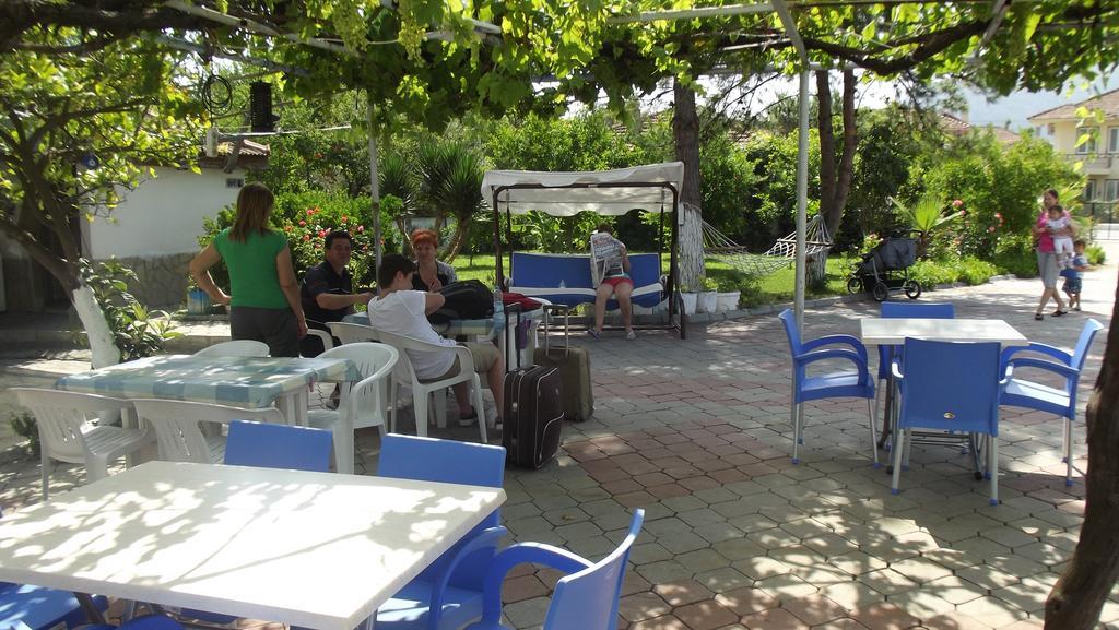 Gurkan Apart Hotel Dalyan Exteriör bild